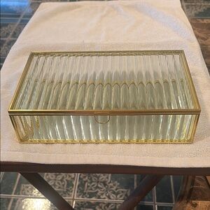 listing-status-banner